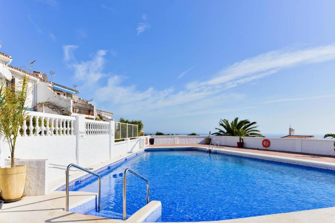 Casa Yaya Nerja Apartment Exterior photo